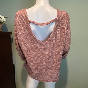 NWOT SO Cozy Top Mauve/Cream Open Back Cropped Sweater M